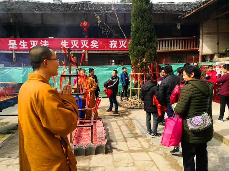 趣观历史|达州一古寺研究生扎堆，平均年龄29岁，父母赶来规劝仍坚持出家