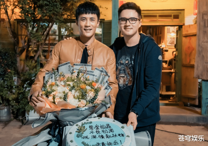 林更新@《楚乔传2》还没有着落，林更新先官宣这部新剧，女主演技很放心