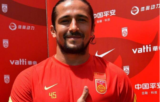 「洛国富」国足官方又发布了重要消息，事关洛国富集训去留，已有明确结果