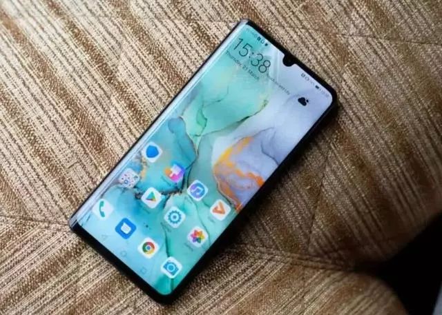 华为|以前的性价比，现在的过时机，华为这三款不建议入手