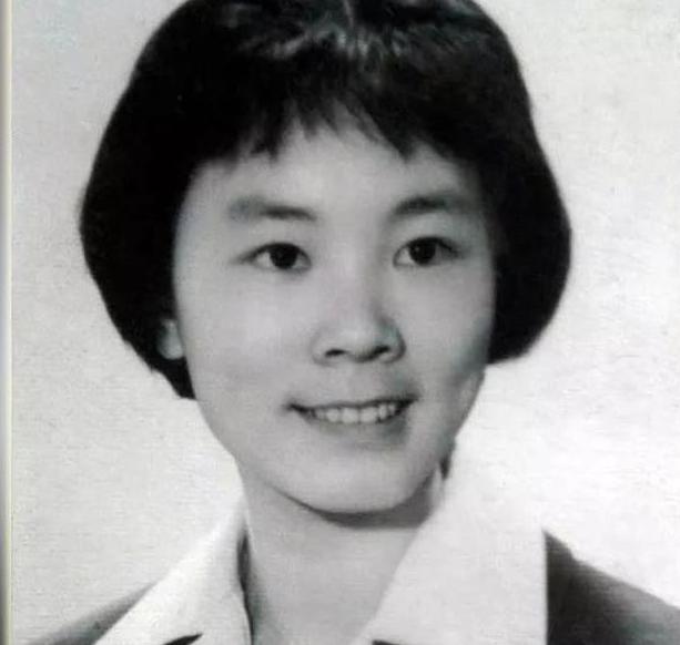 |1994年,阿庆嫂洪雪飞因谎言命丧戈壁,背后全是“贪心”再作怪