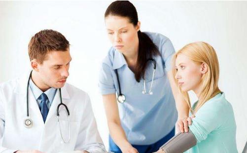 高血压|高血压难以控制？医生：祸根不是盐，“救命”8招防高压