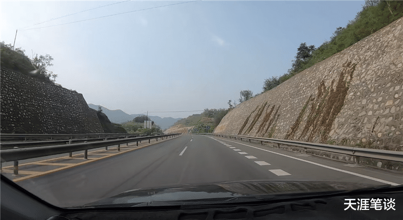 阳泉 蔚为壮观娘子关，超低限速太缺德，气愤难耐阳泉路