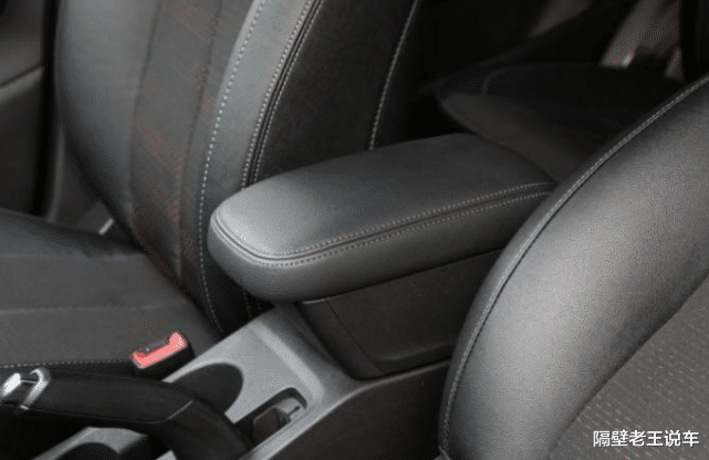 奇瑞瑞虎：最亲民“小钢炮”，比宝骏510厚道，比XRV漂亮10倍，仅售4.59万