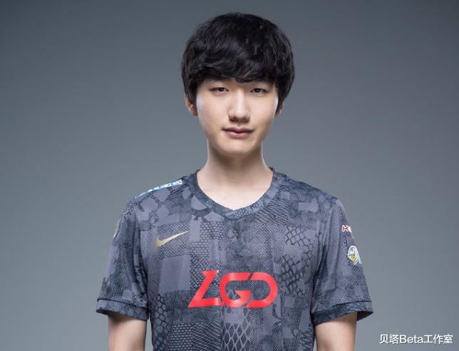 lpl|亲自道歉！小花生本人向LPL粉丝道歉：S10我没打好，对不起！