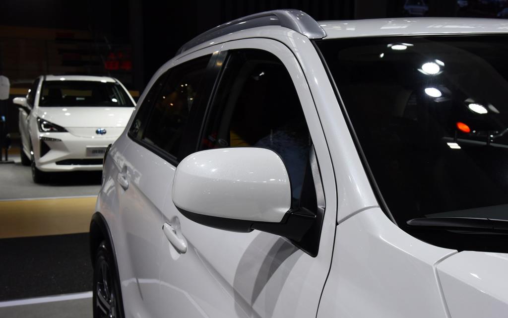 三菱SUV又一實力派，比日產奇駿帥氣，配進口2.0L+CVT，不足13萬-圖2