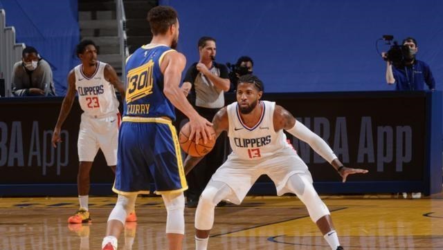 斯蒂芬·库里|24中13轰38+11，库里神兵天降，造22分大逆转，替补赢22分立大功