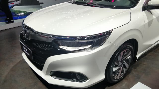 「本田凌派」2020款本田“凌派”即将上市,4升油耗,轴距2730米,想不火都难