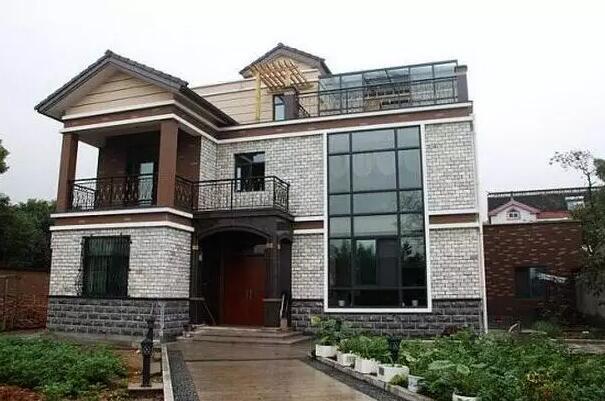 「」晒晒150万农村自建房，客厅就花了12万，是不是有点奢侈？