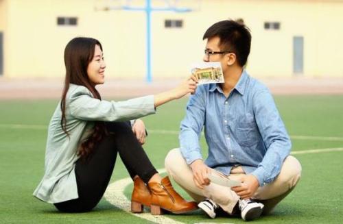 宿舍|进入大学后,这3类男生很难找到女朋友,看看你有没有中招