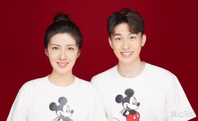 『中超』98后中超新星宣布婚讯！21岁向女友求婚成功，他是中国足球的未来