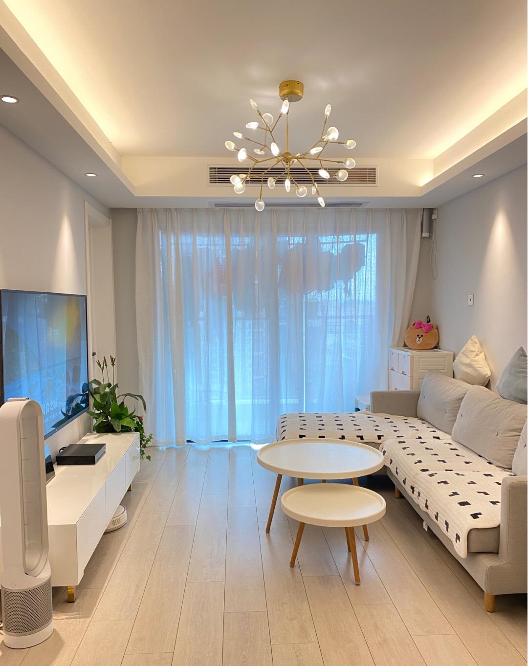 []如果你家是小户型，建议学她家装修简约风，全屋简洁又舒适！