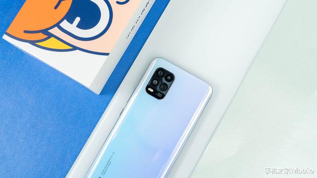 vivo|想要在人群中做最别致的自己 你应该选择这几款高颜值的手机