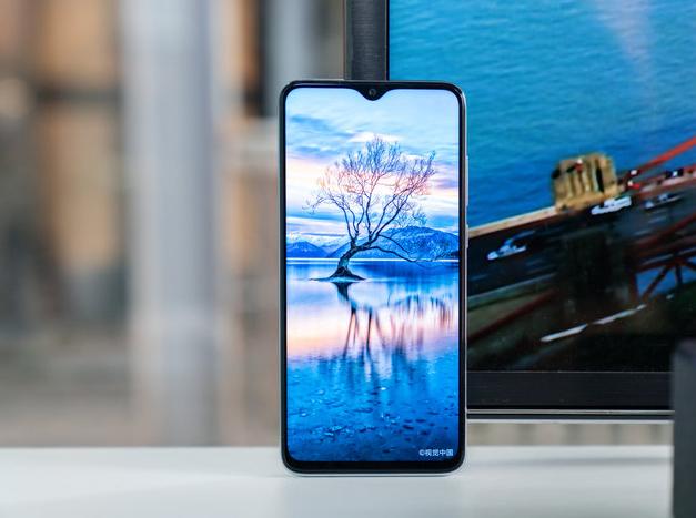 「」烂大街的3部手机,你在使用哪一部?