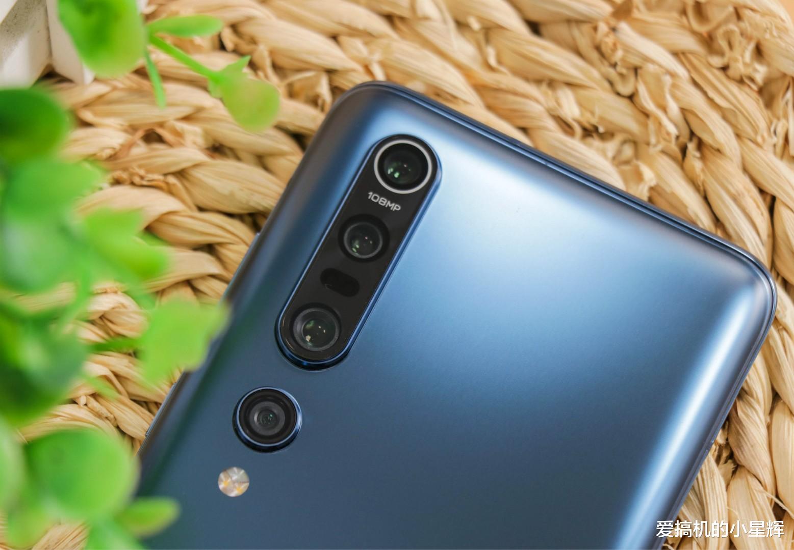 「小米科技」不吹不黑！客观评价华为P40 Pro和小米10 Pro到底谁更香！