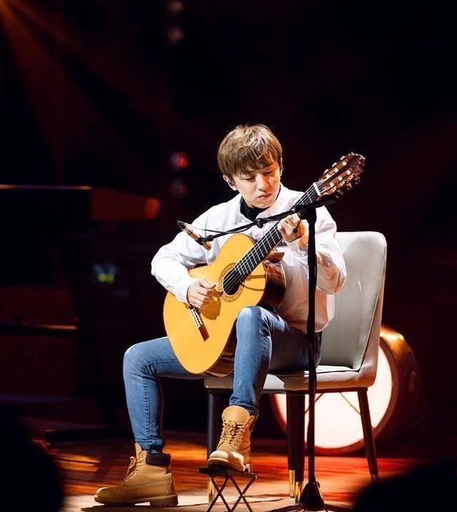 「华语乐坛」《我们的乐队》这档综艺，反映出当今华语乐坛四大趋势