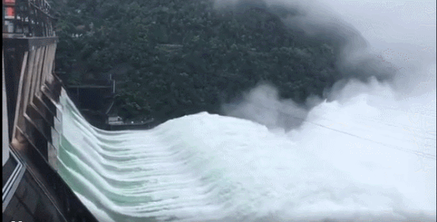 央视频|9孔全开！半小时放掉一个西湖！水去哪儿了？