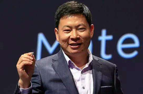 卢伟冰|余承东“隔空示爱”任正非，卢伟冰“誓死追随”雷军，男人的浪漫