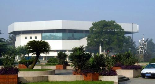 招生|地理位置好,分数还不高,这2所大学部分省份高考生可“捡漏”