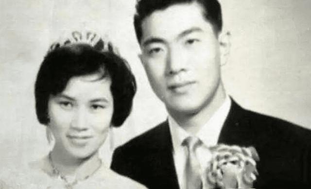 「」中国母亲将13位子女皆培养成博士，却无一人为祖国效力，谁之过