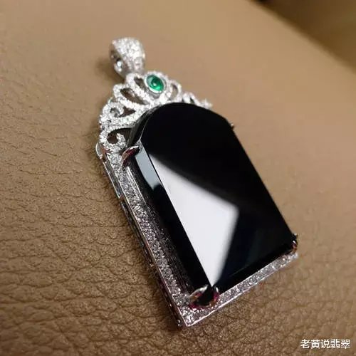 翡翠|如何判断墨翠的价值？
