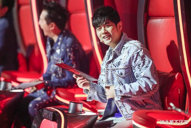 李健|《中国好声音》多年没人敢提的名字，被李健无意说起，导师全体沉默