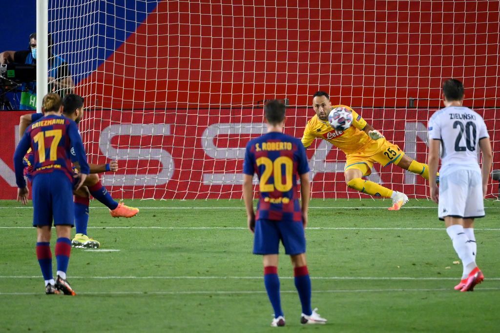 巴塞罗那|巴萨生死战将变阵！四中场强阵死磕拜仁，曾连续两年输在4-4-2！