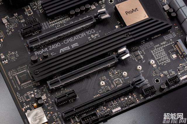 华为|ProArt Z490 CREATOR 10G主板评测：创作者的得力助手