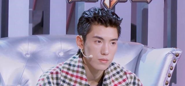 跨界歌王|《跨界歌王》：王子异演绎中国风rap获全场最高票，小鬼力挺兄弟