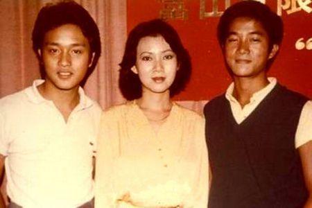 【刘家良】娶小30岁娇妻的刘家良，一天突袭回家，3分钟后男上司窗台坠亡