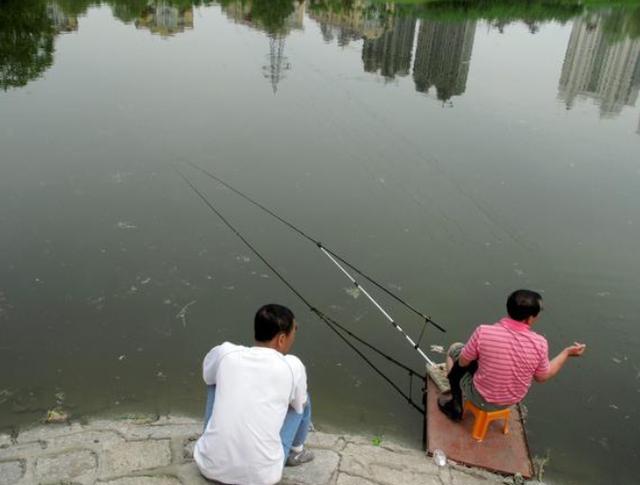 饵料|钓鱼的职业病，你是不是也有？