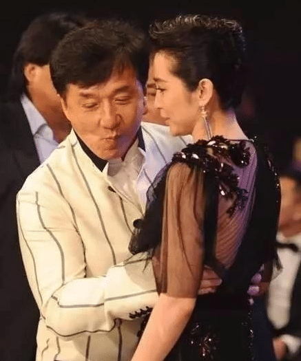 娱乐圈|娱乐圈谈过最多女星的4位导演,前三位还好,最后一位人尽皆知!