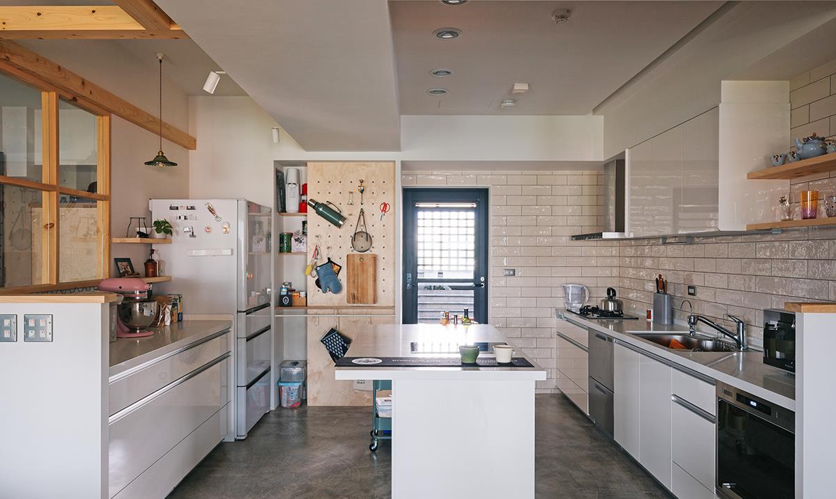 设计师|这是我见过最舒服自然的设计，130㎡，日式轻复古风，完全被吸引住