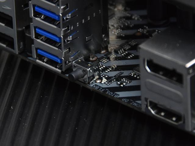 小米科技|超值座驾升级再战！华硕电竞特工B450小板评测