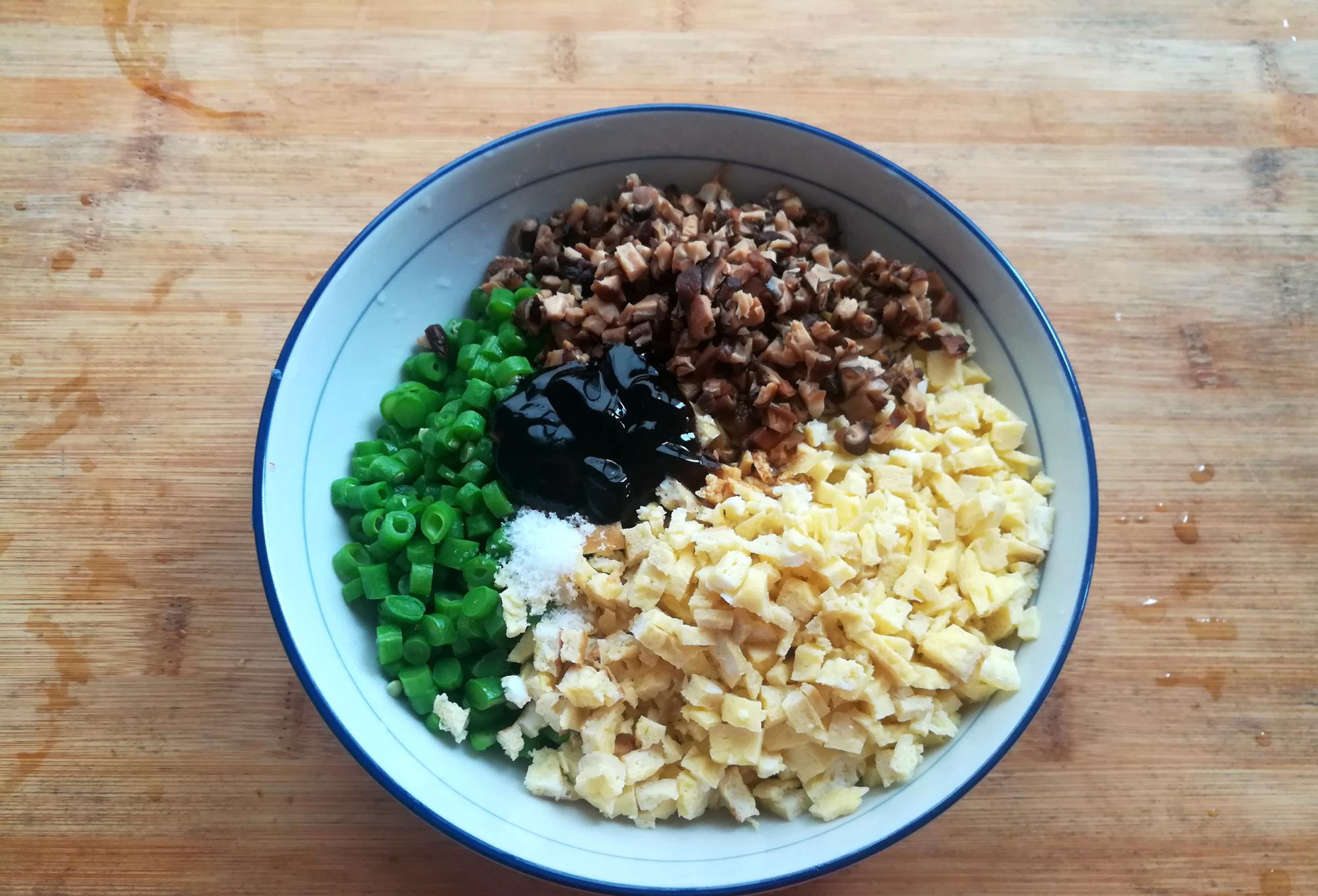 下酒菜|三伏天看到这菜别手软，5毛1斤，用它包饺子，比韭菜茴香都好吃