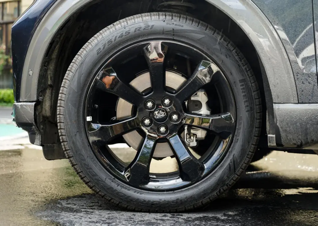 福特探险者@2.3T+10AT，隔音好空间大动力棒！试完新探险者，不考虑汉兰达