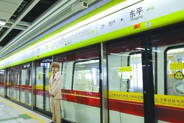 从房价8千看到2万，4年跑了30个盘！她决定说出这段经历