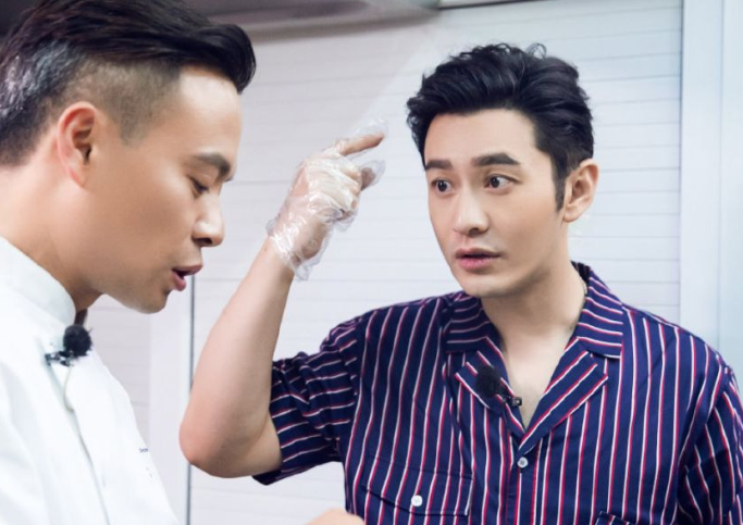 「苏有朋」当苏有朋撞上黄晓明, 空气瞬间凝固, 网友: 最尴尬的同框