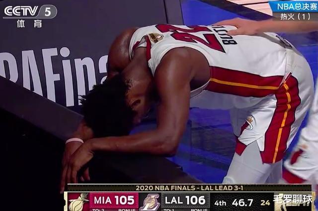 勒布朗·詹姆斯|湖人最后2.2秒错失绝杀，无缘4比1夺冠，詹姆斯闭眼生气退场