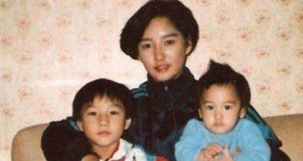 【向往的生活】喝死古龙抢张国荣女友，55岁娶小30岁娇妻，今70岁成“网红杀手”