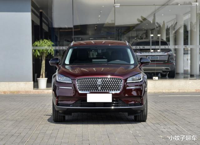 『林肯』预算不多又想要面子？这款豪车买低配就够了，动力远超同级BBA