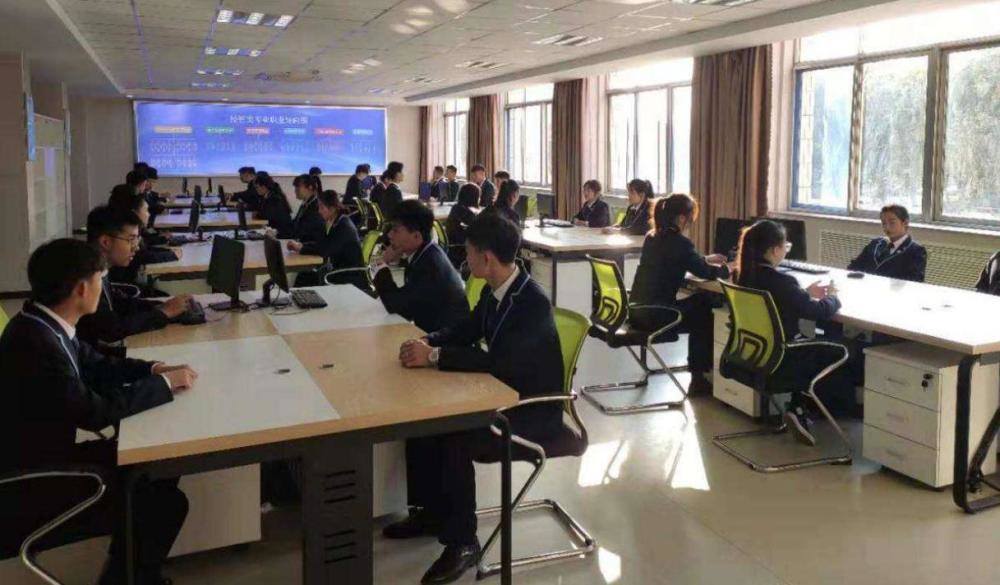 ▲高考毕业，不建议报考的六大专业，你准备好了吗？