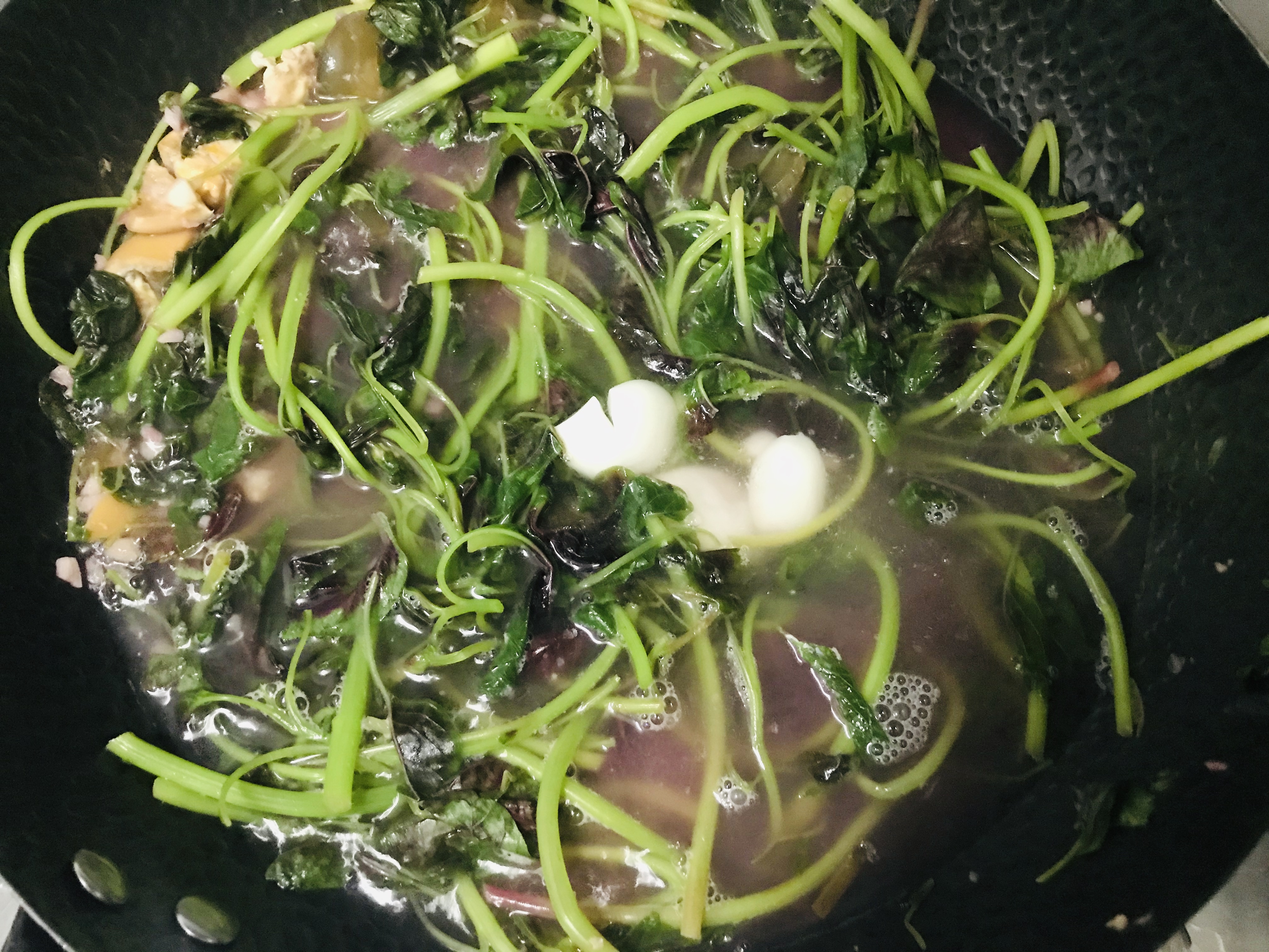 排毒|这菜七月拿金都不换，每周吃两次，畅通排毒通道，肚子都扁了