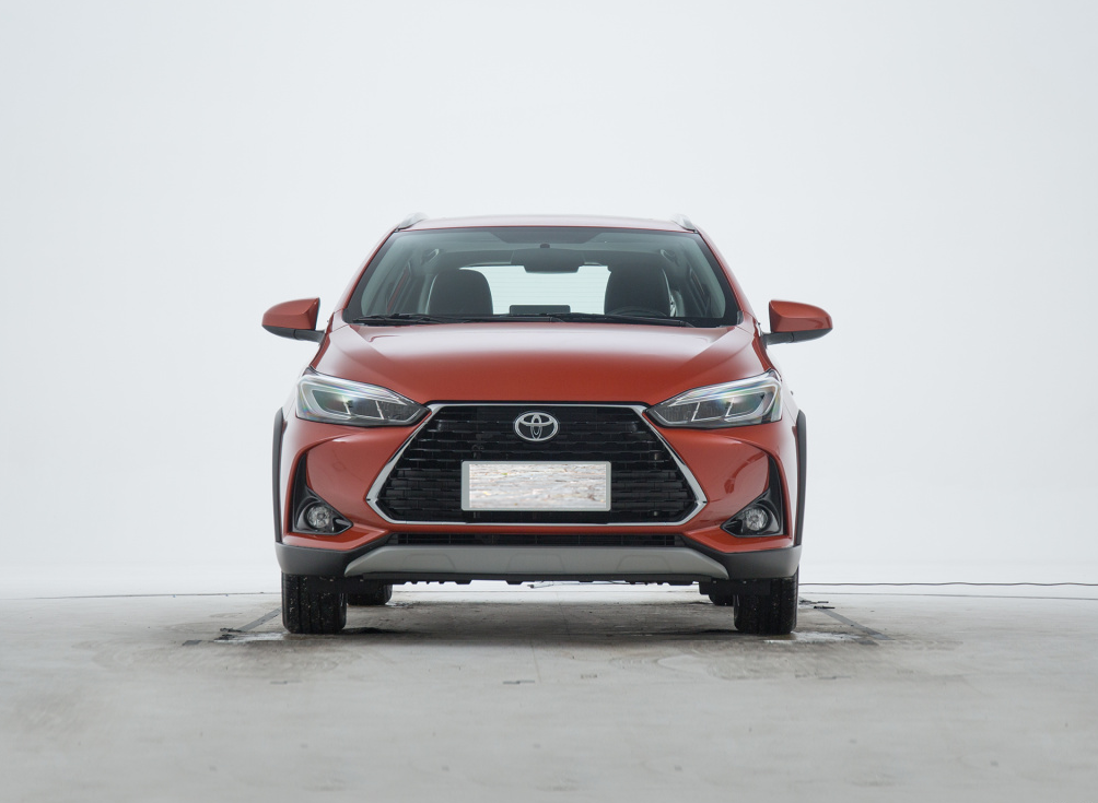 丰田致炫|丰田最有实力的跨界车，“三芳争艳”销量还能近一万，也就致炫了