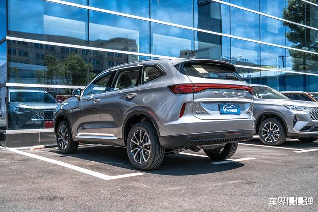 哈弗H6|全新一代哈弗H6到店详评，满满的高级感，还要什么奕泽？