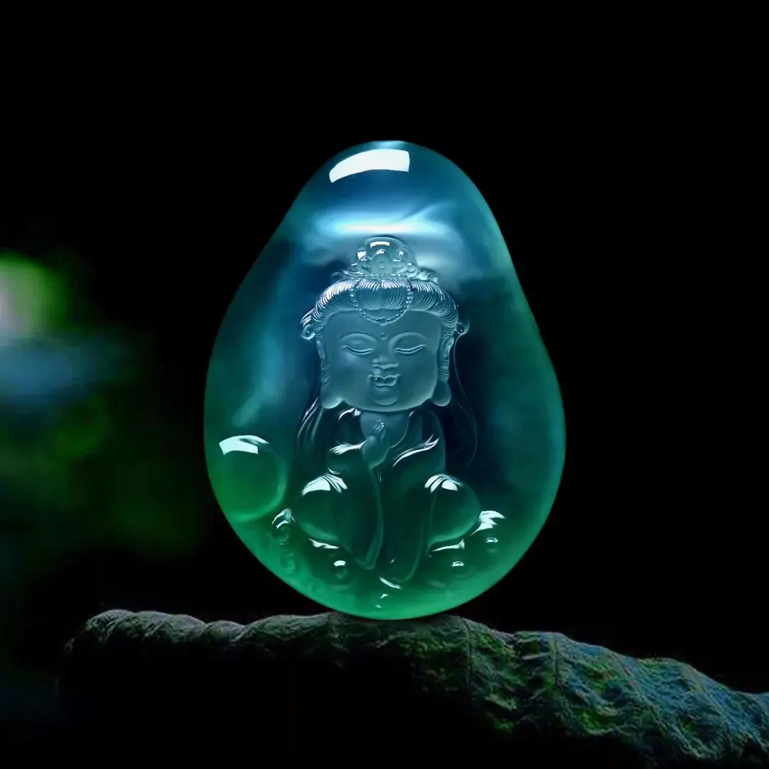 玉雕|翡翠玉雕 | 唤醒原石的灵性,是做减法的艺术