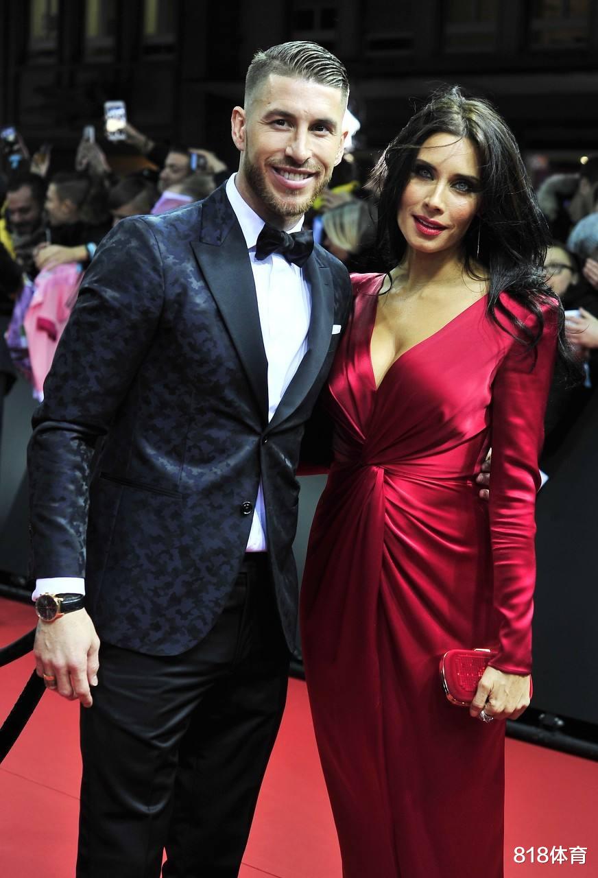 拉莫斯|泗水亭长! 拉莫斯接42岁妻子产后出院, 水爷携4个儿子同框霸气侧漏