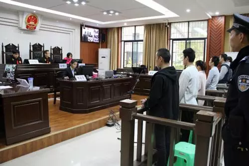 化州某楼盘销售因分成问题，竟非法禁锢殴打他人？判刑了！