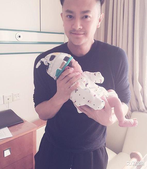 印小天|印小天：花210万娶了个“假货”，唯独儿子是真的，完美妻子终是假