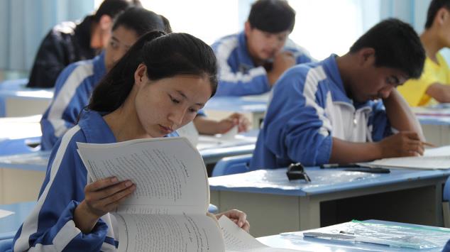 『』高考试卷为什么要在监狱里印刷？真正的原因，很多人不知道！